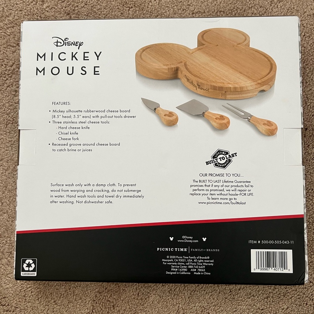 Disney Mickey Mouse Cheese Board and Tool Set - NWT - Picture 3 of 5
